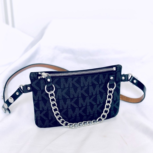 Michael Kors Signature Belt Bag - Picture 4 of 12